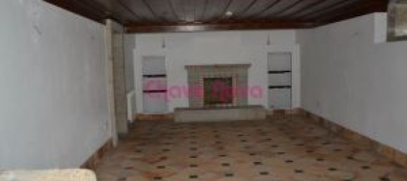 Здание с 6 спальнями в Сан Педру ду Сул, Португалия № 52116 23