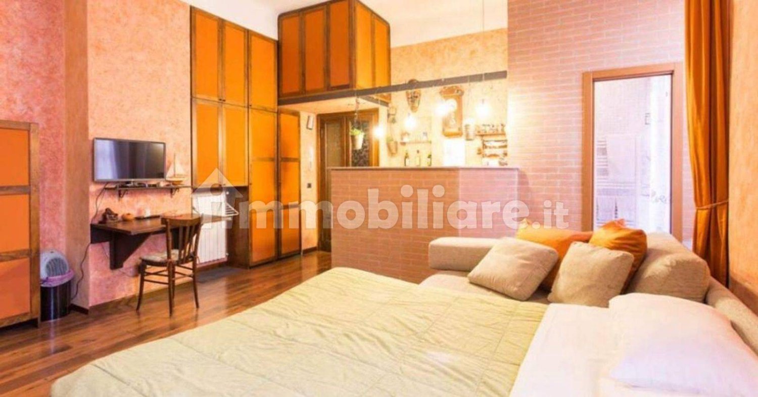1 bedroom Apartment in Milan, Italy No. 248537