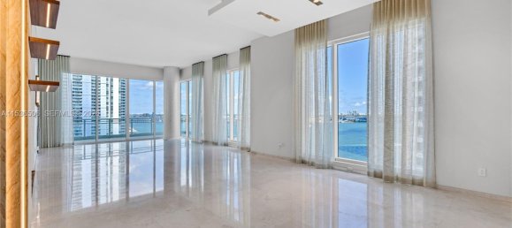 5 bedrooms Commercial property for sale in Miami, Miami-Dade, Florida, USA № 615269 13