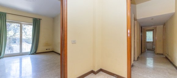 3 chambres Appartement à Rome, Italy No. 325142 9