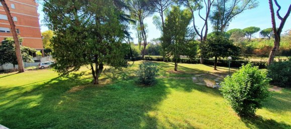 Квартира с 3 комнатами в Рим, Италия № 89344 3