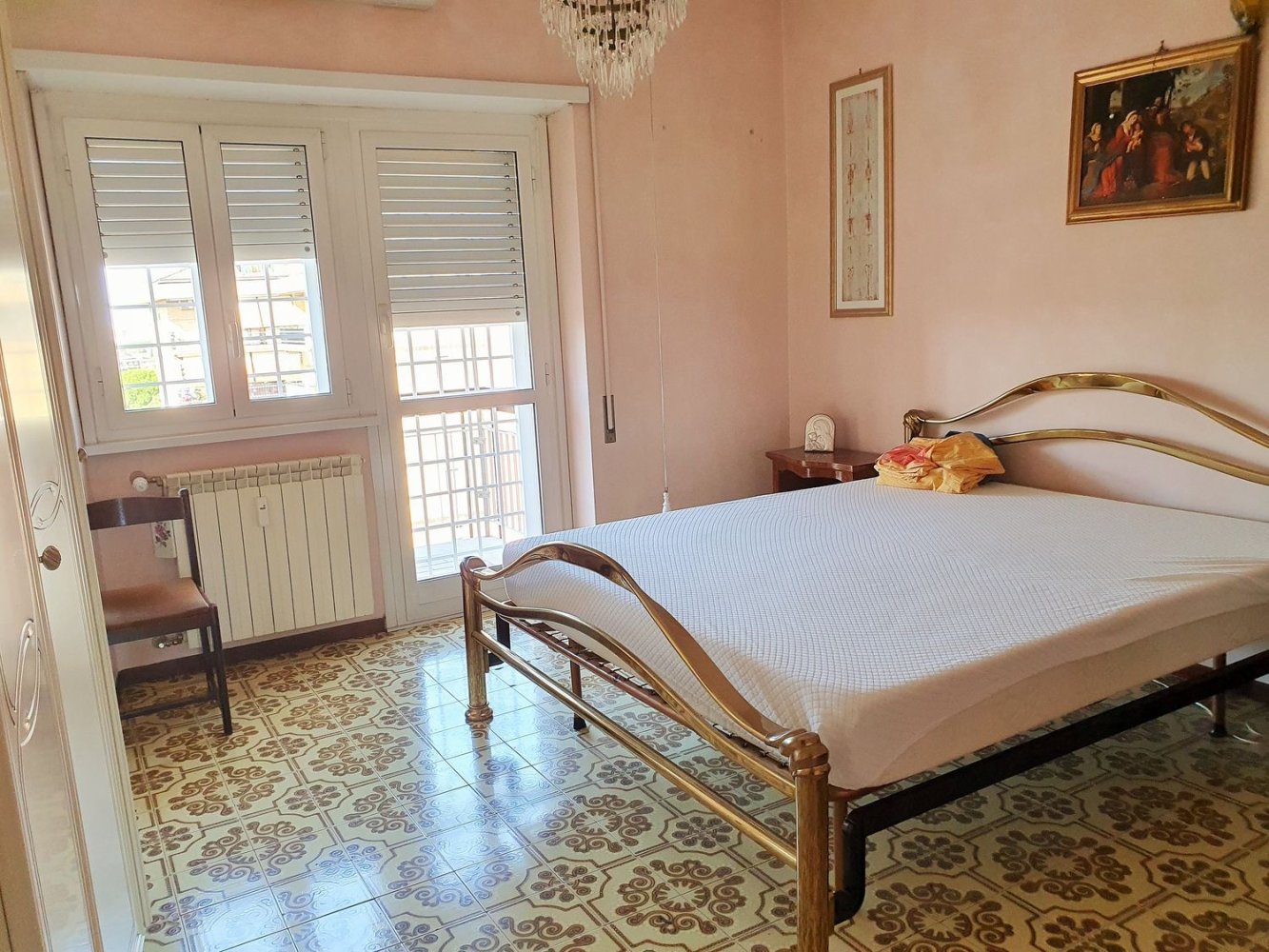 Квартира с 3 комнатами в Рим, Италия № 89344