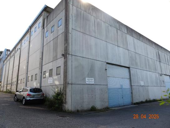 1500m² Warehouse in Vigo, Spain No. 262913