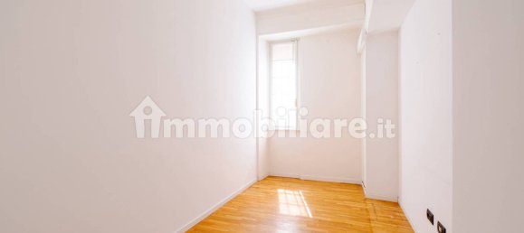 5 rooms Office in Milan, Italy No. 376637 22