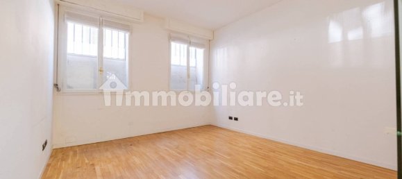 5 rooms Office in Milan, Italy No. 376637 13