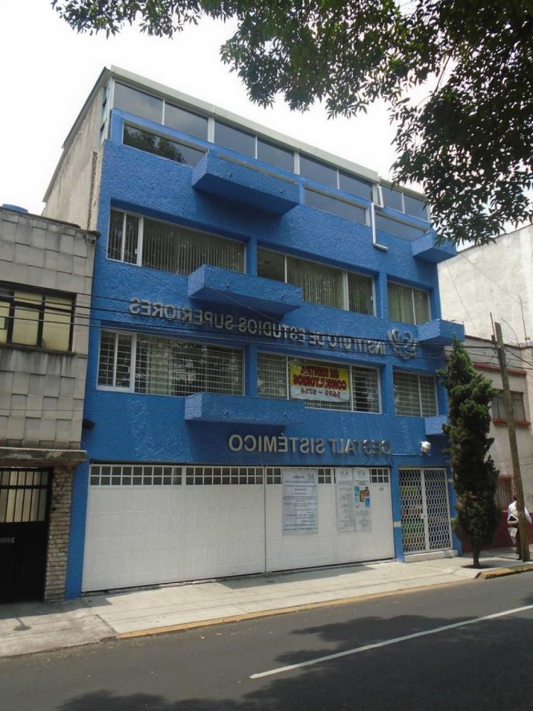 132m² Building in Mexico No. 201997