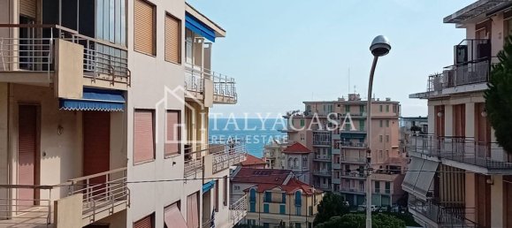 2 rooms Apartment in Sanremo, Italy No. 267844 3