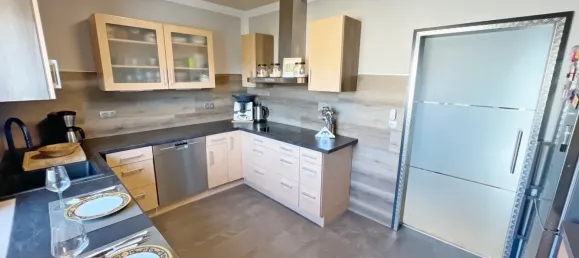 Adosado de 3 dormitorios en Altenkirchen, Germany No. 163014 7