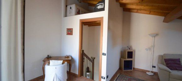 Apartamento de 3 dormitorios en Pavia, Italy No. 364822 21