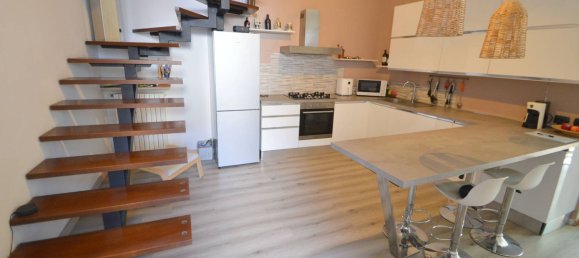 Apartamento de 3 dormitorios en Pavia, Italy No. 364822 28