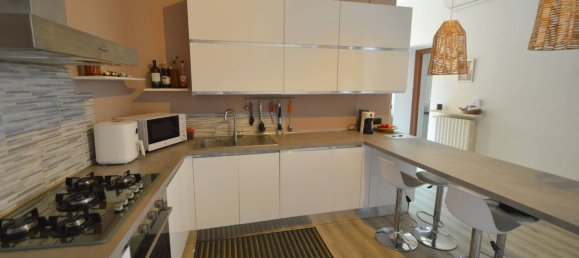Apartamento de 3 dormitorios en Pavia, Italy No. 364822 34