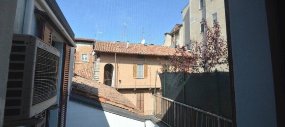 Apartamento de 3 dormitorios en Pavia, Italy No. 364822 12