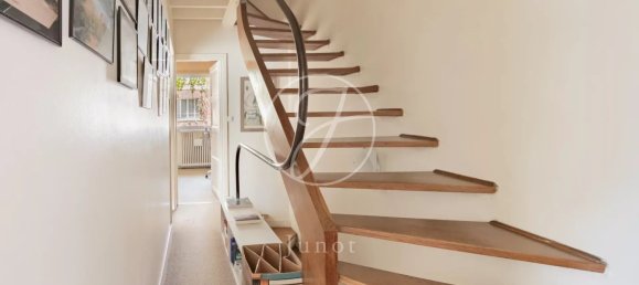 4 bedrooms Apartment in Paris, France No. 347306 18