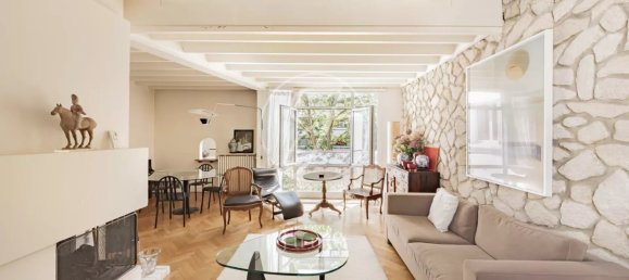 4 bedrooms Apartment in Paris, France No. 347306 2
