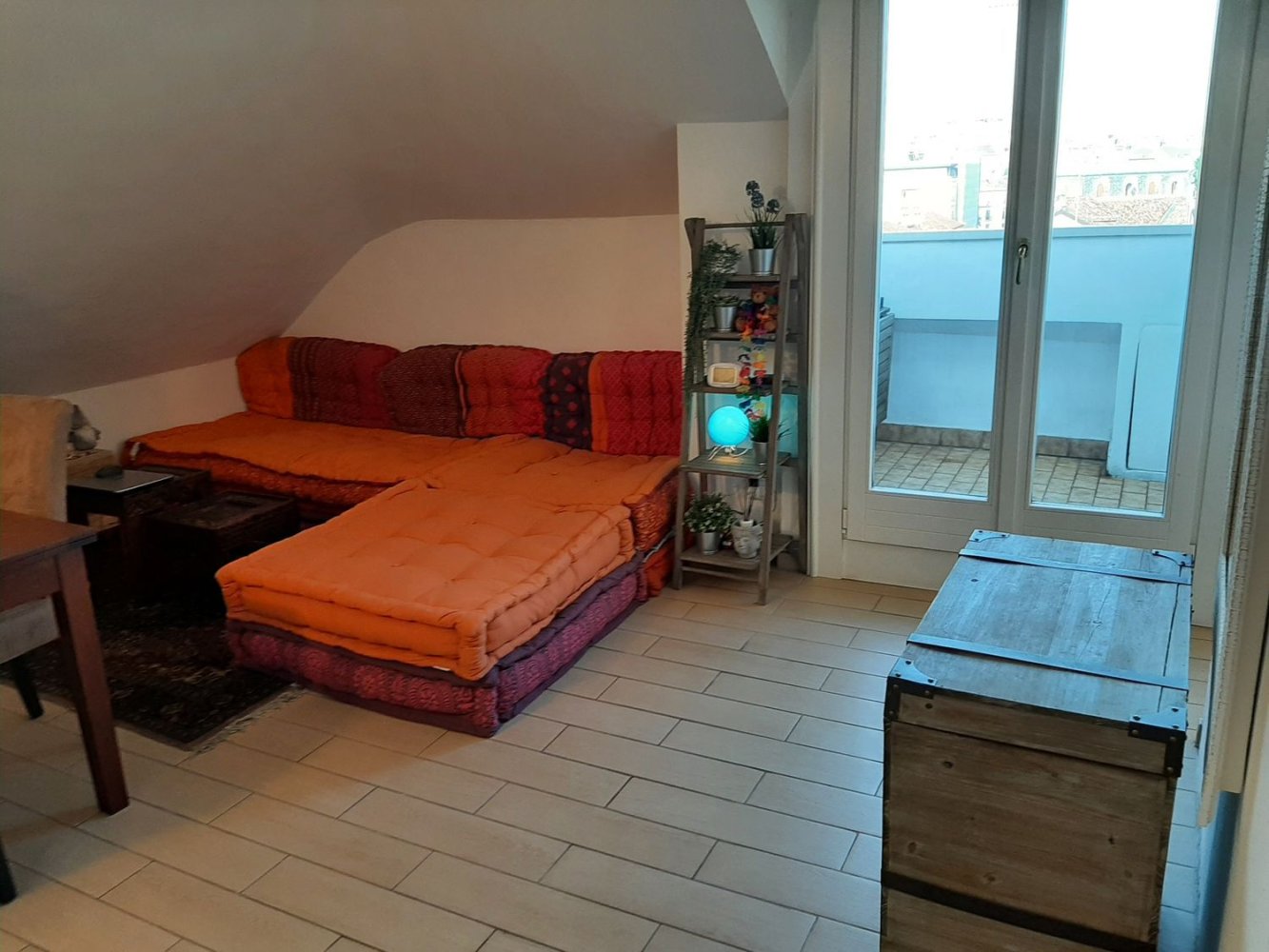 1 chambre Appartement à Milan, Italy No. 383426
