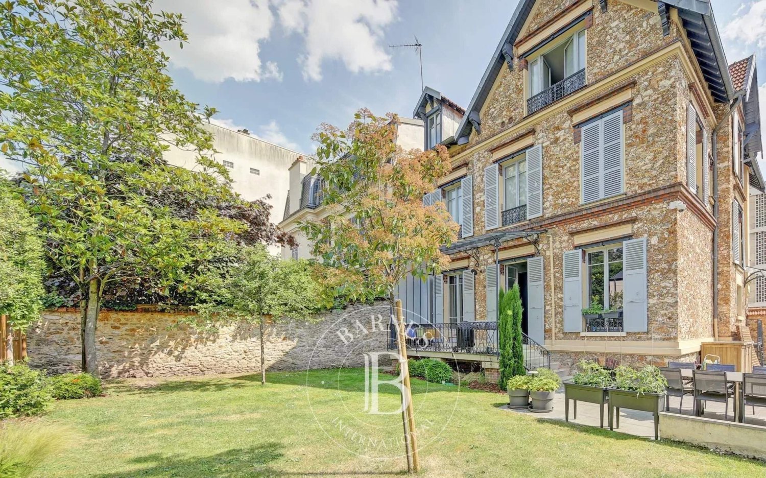 5 Schlafzimmer Haus in Versailles, France, Nr. 131247