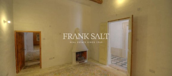 4 Schlafzimmer Stadthaus in Senglea, Malta, Nr. 1373 2