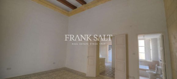 4 Schlafzimmer Stadthaus in Senglea, Malta, Nr. 1373 8