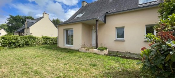 Casa de 5 dormitorios en Ploneis, France No. 308667 15