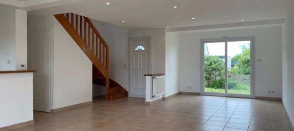 Casa de 5 dormitorios en Ploneis, France No. 308667 4