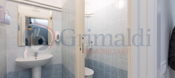 160m² Office in Milan, Italy No. 333276 12