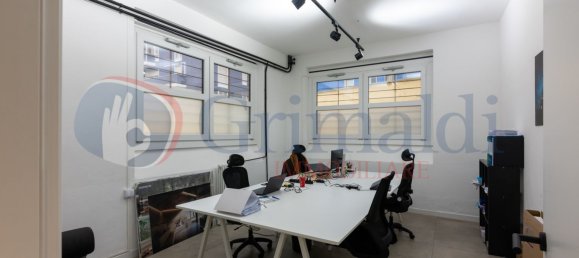 160m² Office in Milan, Italy No. 333276 2