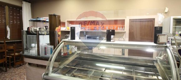 Propiedad comercial en Lurano, Italy 220 m² No. 85681 13