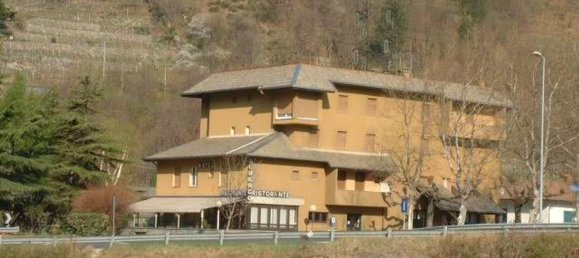 10 rooms Commercial property in Ardenno, Italy No. 81650 8