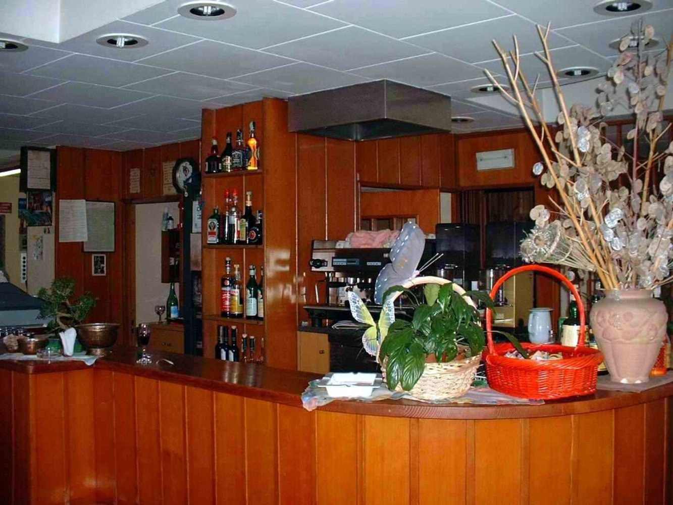 10 rooms Commercial property in Ardenno, Italy No. 81650