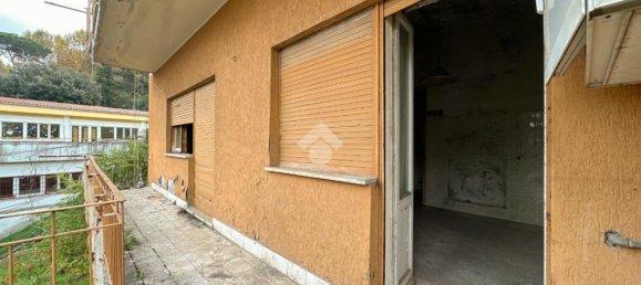 8-salle Villa à Monte Compatri, Italy No. 134581 11