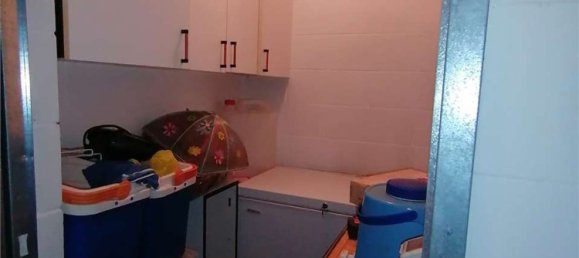 2 rooms Apartment in Parma, Italy No. 261820 3