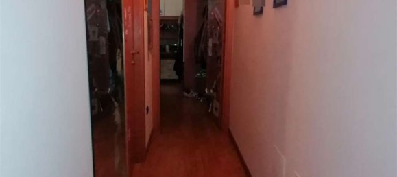 2 rooms Apartment in Parma, Italy No. 261820 8