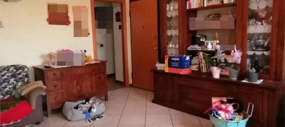 2 rooms Apartment in Parma, Italy No. 261820 5