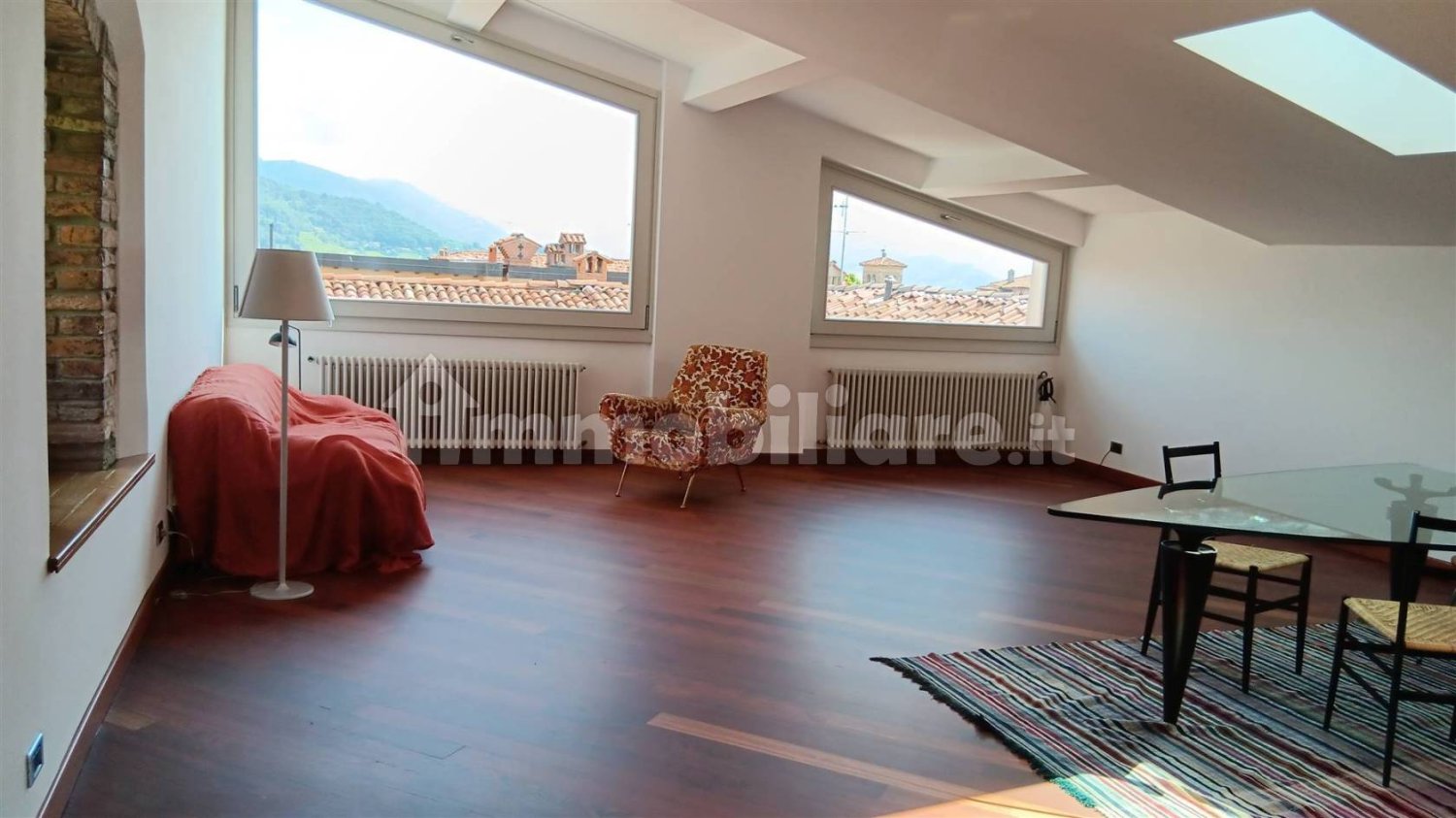 2 غرف نوم شقة في Bergamo, Italy رقم 135047