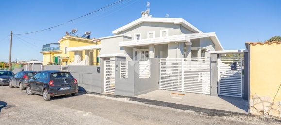 Villa de 4 habitaciónes en Rome, Italy No. 8662 4