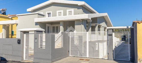 Villa de 4 habitaciónes en Rome, Italy No. 8662 13