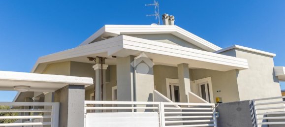 Villa de 4 habitaciónes en Rome, Italy No. 8662 12