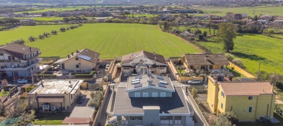 Villa de 4 habitaciónes en Rome, Italy No. 8662 24