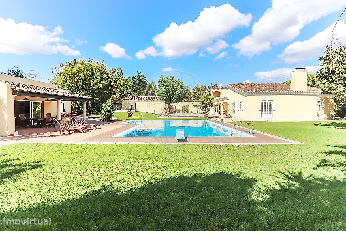 9 bedrooms House in Palmela, Portugal No. 54322