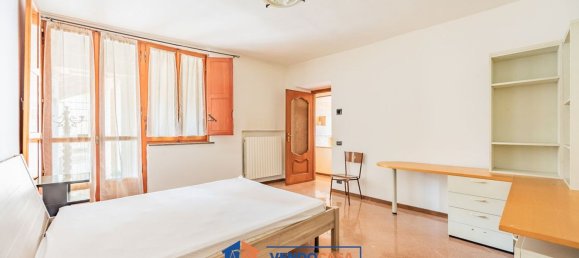 3 Schlafzimmer Wohnung in Pinerolo, Italy, Nr. 340456 4