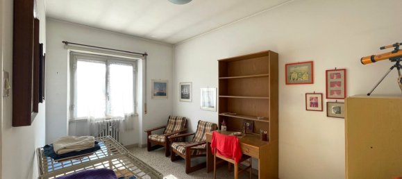 3-Zimmer Wohnung in Rome, Italy, Nr. 360141 6
