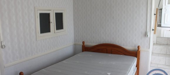 Casa de 5 dormitorios en La Ville-aux-Dames, France No. 93591 3