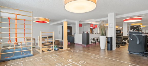 10 rooms Building in Ravensburg, Germany No. 53401 4