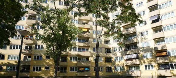 Квартира с 1 спальней в Райниккендорф, Германия № 241015 12