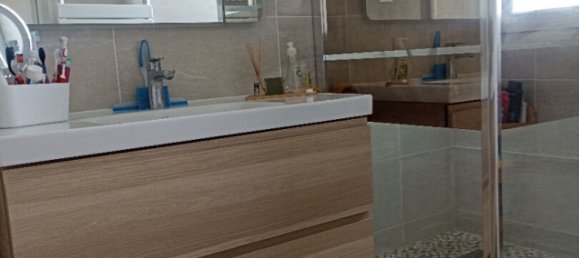 Casa T3 em Neuilly-sur-Marne, France N.º 177920 8