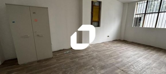 Büro in Evry, France 140m², Nr. 315884 5