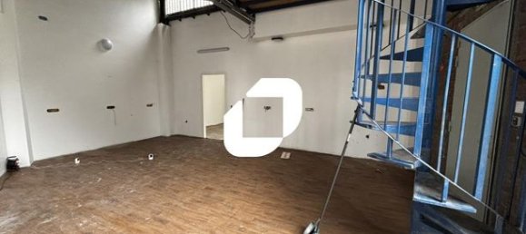 Büro in Evry, France 140m², Nr. 315884 8