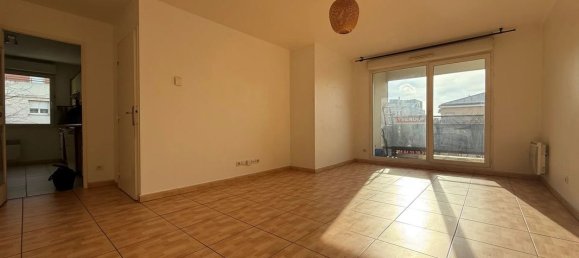 2 bedrooms Apartment in Chelles, France No. 151209 4