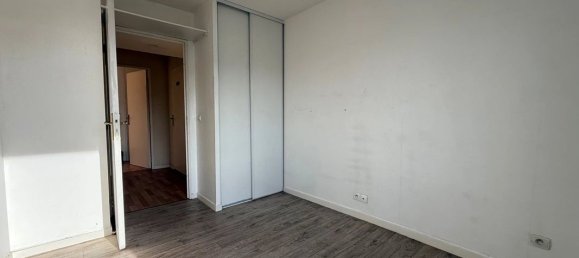 2 bedrooms Apartment in Chelles, France No. 151209 9