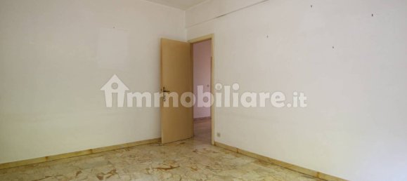 3 bedrooms Apartment in Neirone, Italy No. 275239 9